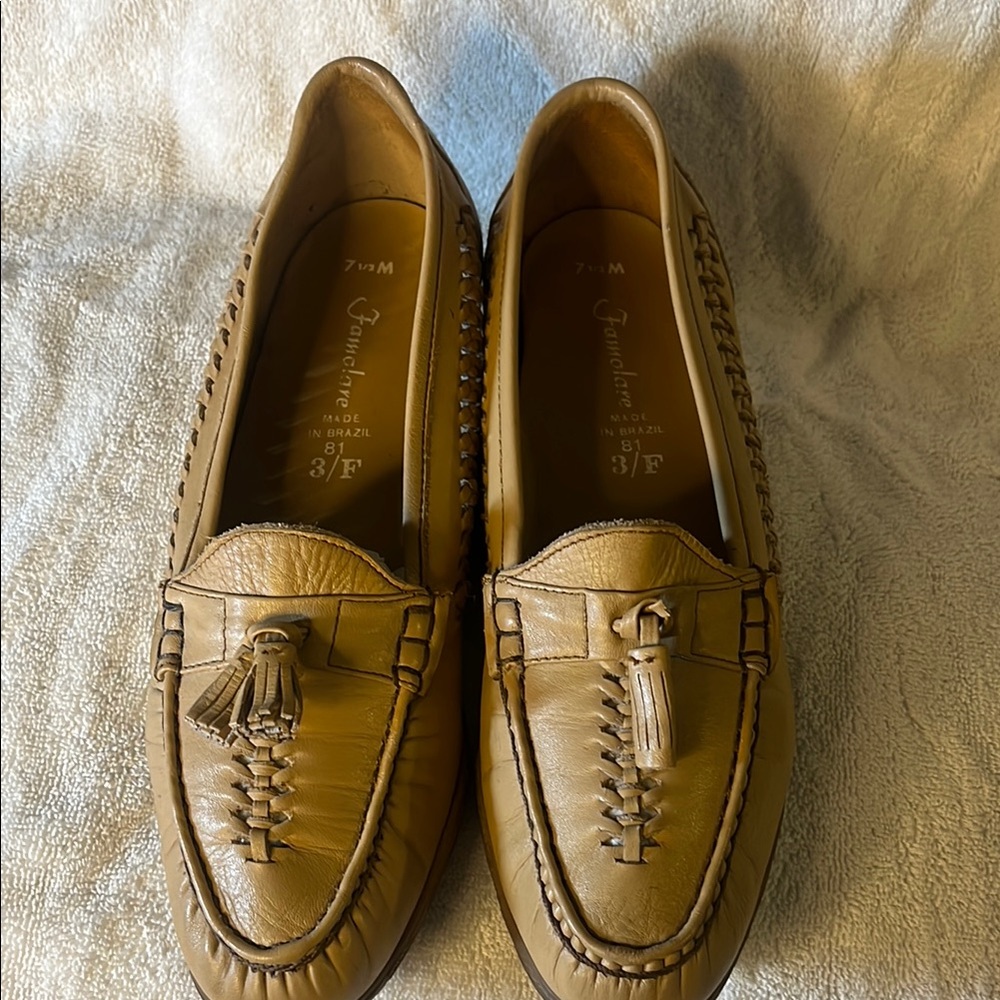 Tan Leather Flats with Moccasin Stitching